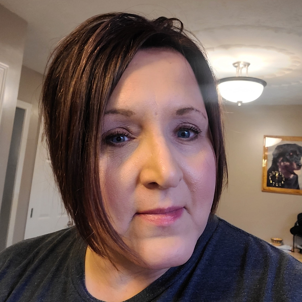 Meet your Posher, Stacy
